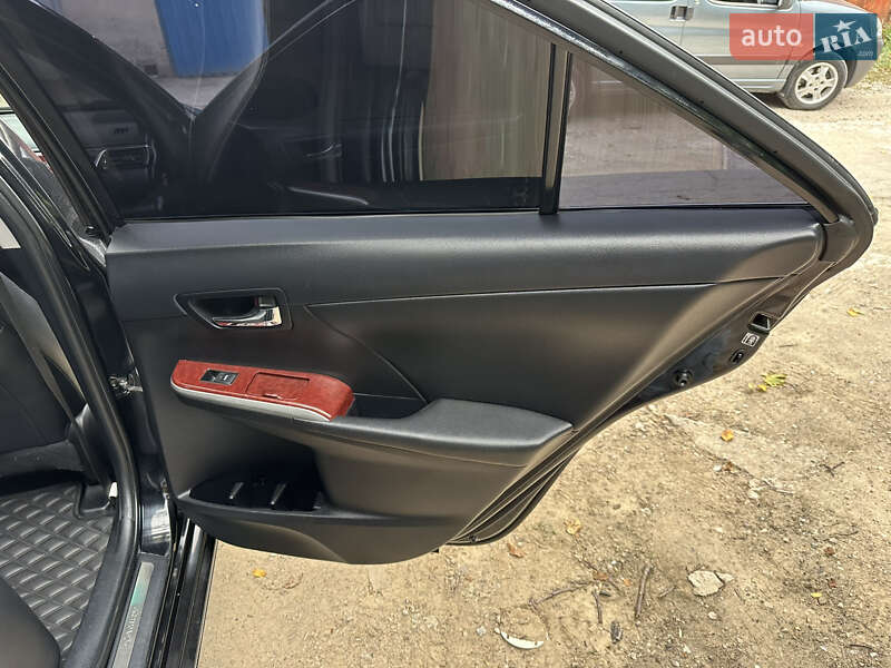 Седан Toyota Camry 2012 в Запоріжжі