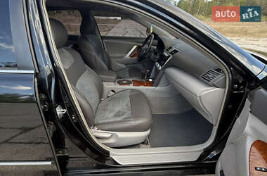 Седан Toyota Camry 2008 в 