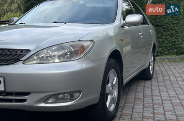 Седан Toyota Camry 2002 в  фото 5 Седан Toyota Camry 2002 в