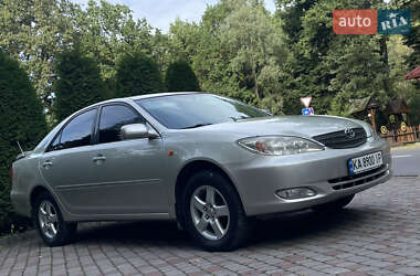 Седан Toyota Camry 2002 в  фото 10 Седан Toyota Camry 2002 в