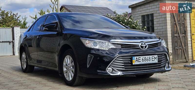 Toyota Camry 2015