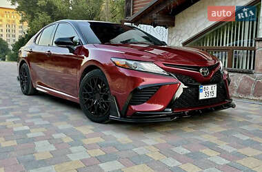 Toyota Camry 2018