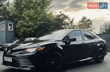 Седан Toyota Camry 2021 в 