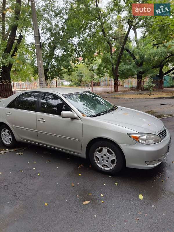 Седан Toyota Camry 2003 в Одессе