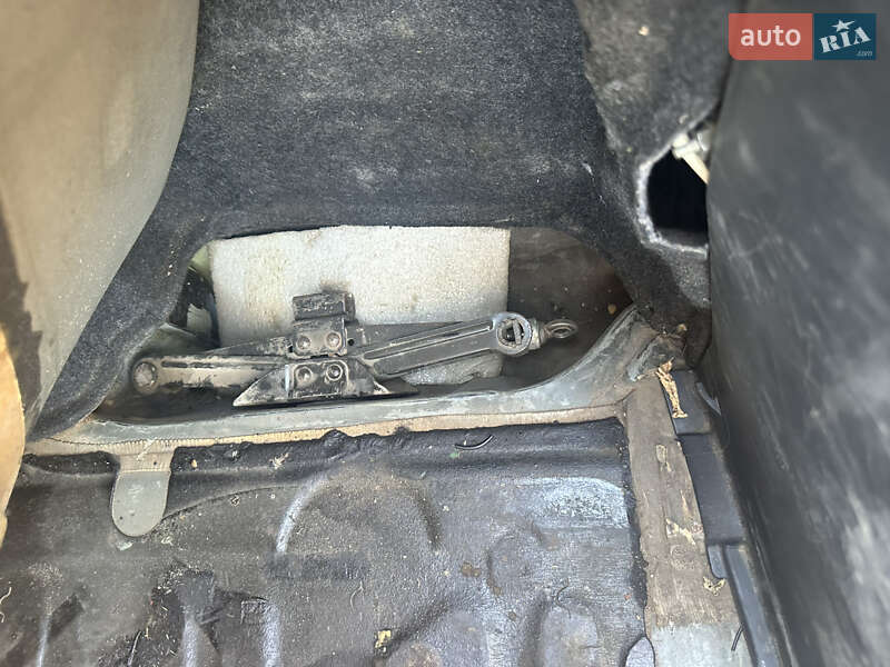 Седан Toyota Camry 2004 в Одессе фото 31 Седан Toyota Camry 2004 в Одессе
