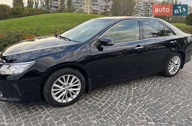 Седан Toyota Camry 2014 в Днепре