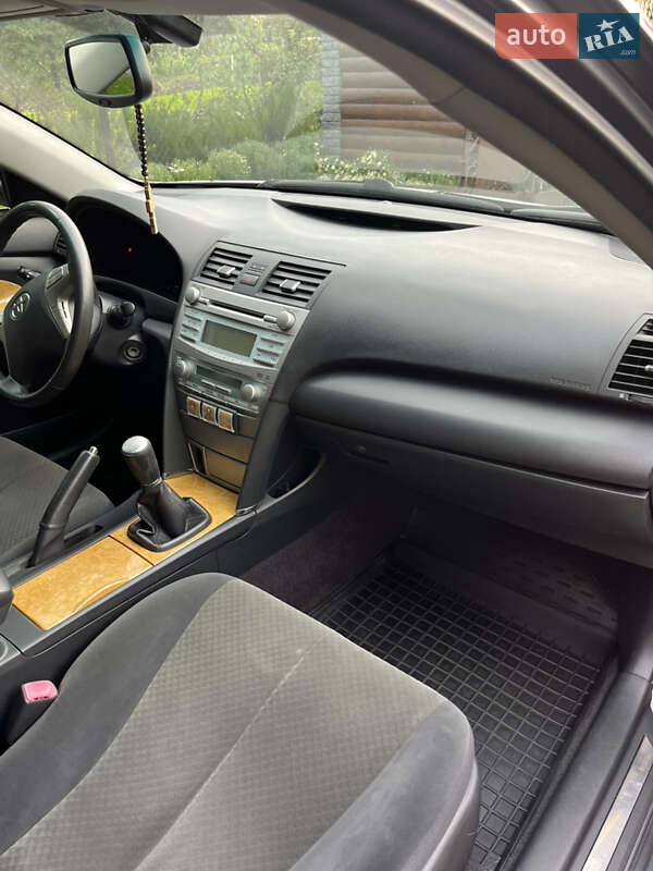Седан Toyota Camry 2007 в Луцке фото 32 Седан Toyota Camry 2007 в Луцке