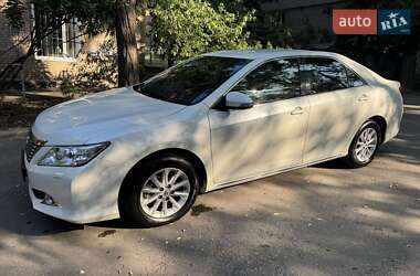 Седан Toyota Camry 2011 в Запорожье