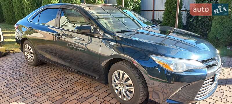 Седан Toyota Camry 2017 в Киеве фото 7 Седан Toyota Camry 2017 в Киеве