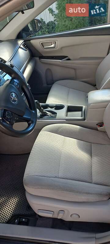 Седан Toyota Camry 2017 в Киеве фото 8 Седан Toyota Camry 2017 в Киеве