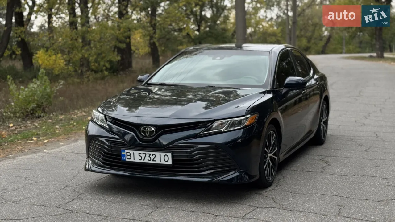 2019 Toyota Camry - мініатюра 17