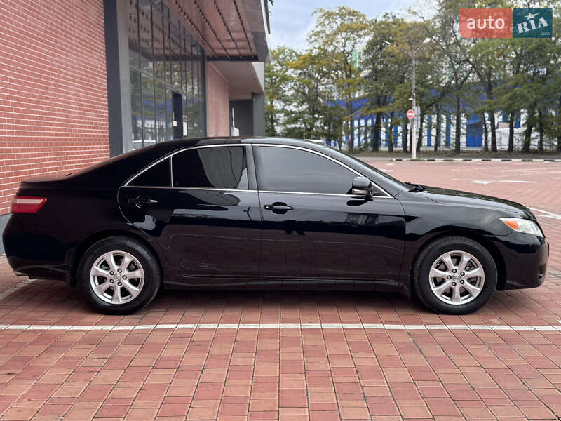 Седан Toyota Camry 2010 в Одессе фото 12 Седан Toyota Camry 2010 в Одессе
