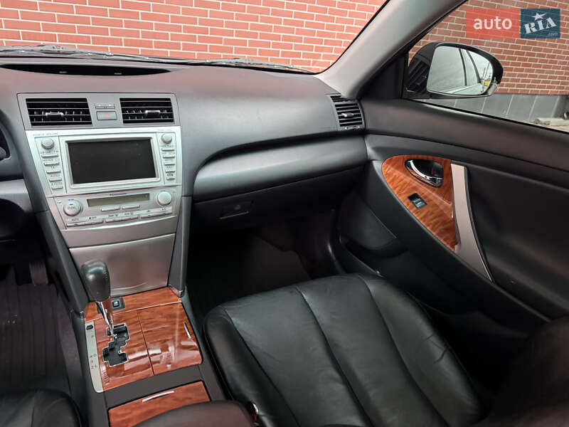 Седан Toyota Camry 2010 в Одессе фото 16 Седан Toyota Camry 2010 в Одессе