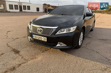 Седан Toyota Camry 2011 в Прилуках