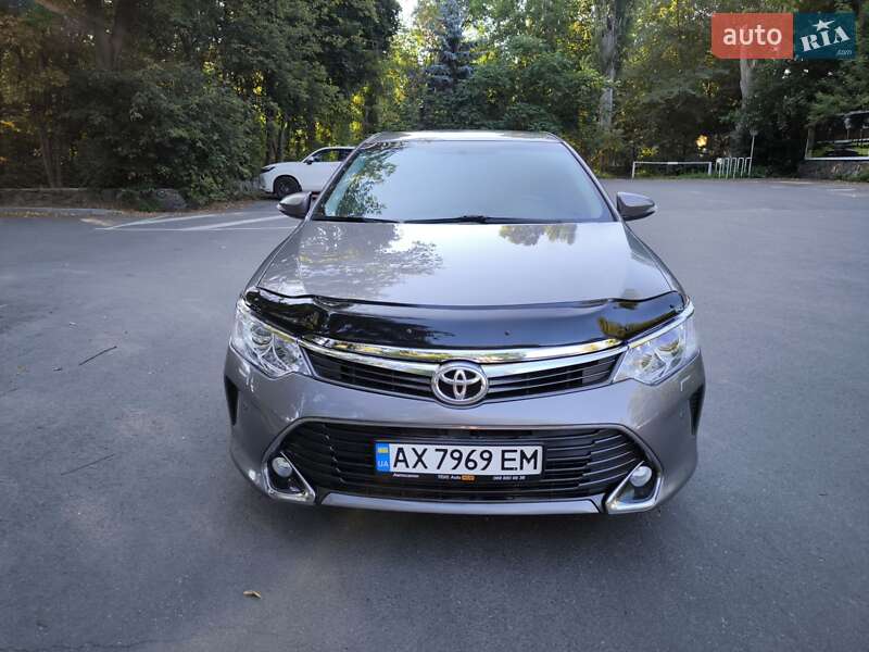 Седан Toyota Camry 2016 в Києві фото 2 Седан Toyota Camry 2016 в Києві