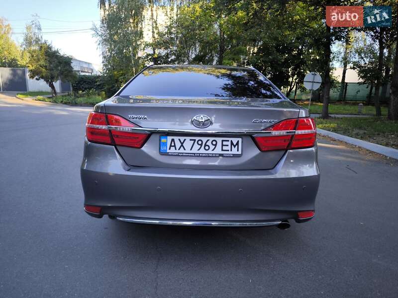 Седан Toyota Camry 2016 в Києві фото 5 Седан Toyota Camry 2016 в Києві