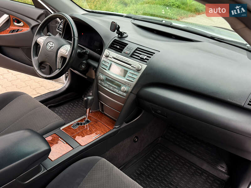 Седан Toyota Camry 2008 в Львове фото 25 Седан Toyota Camry 2008 в Львове