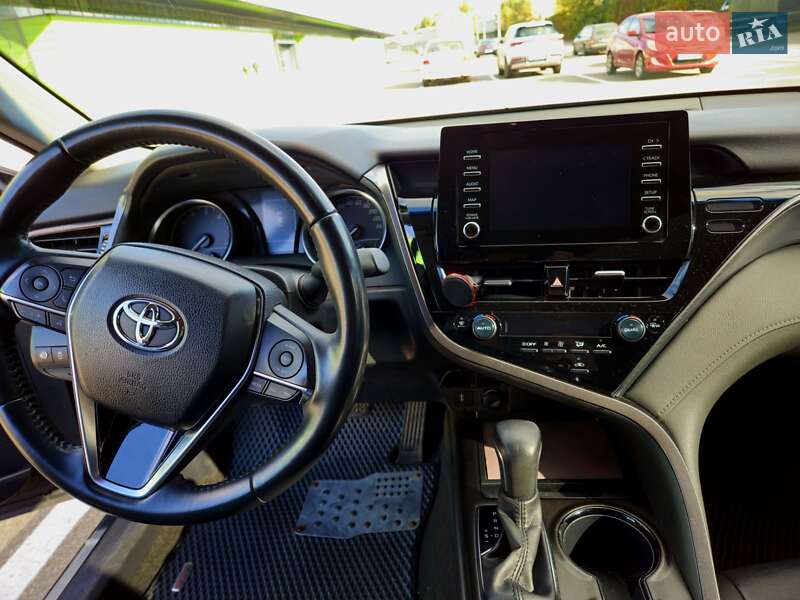 Седан Toyota Camry 2021 в Киеве фото 9 Седан Toyota Camry 2021 в Киеве