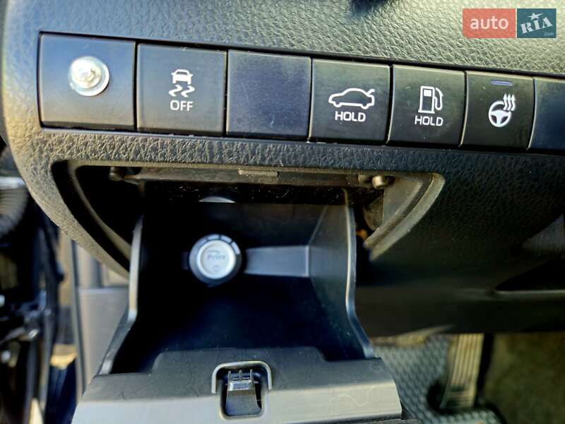 Седан Toyota Camry 2021 в Киеве фото 11 Седан Toyota Camry 2021 в Киеве