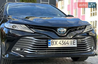 Седан Toyota Camry 2020 в 