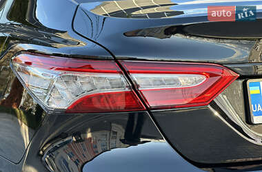 Седан Toyota Camry 2020 в 