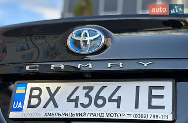 Седан Toyota Camry 2020 в 