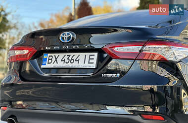 Седан Toyota Camry 2020 в 