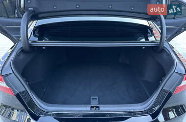 Седан Toyota Camry 2020 в 