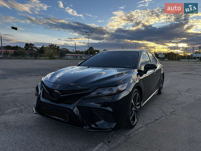 Седан Toyota Camry 2018 в Одесі