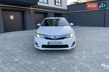 Toyota Camry 2015