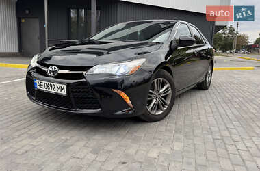 Седан Toyota Camry 2016 в 