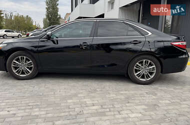 Седан Toyota Camry 2016 в 