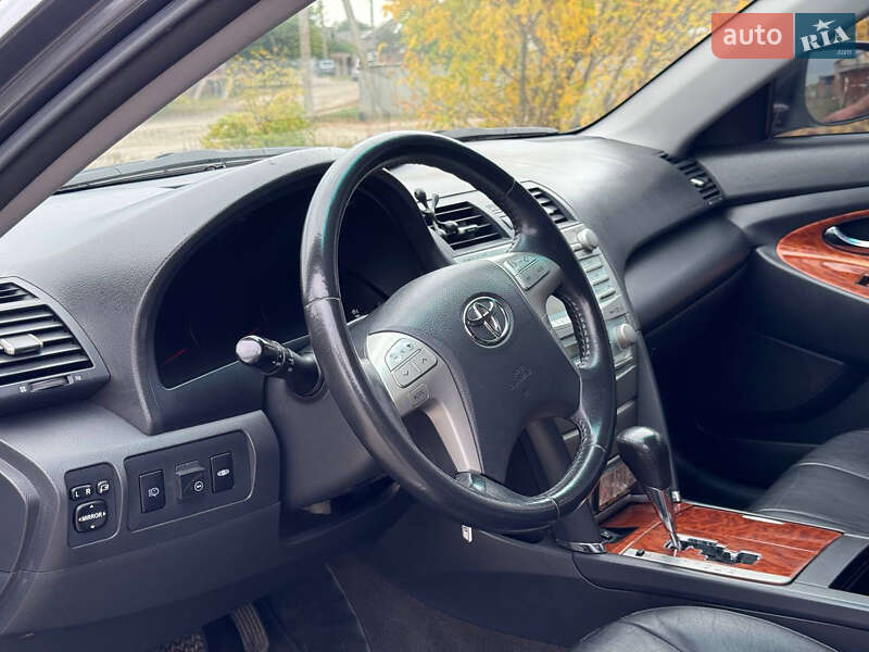Седан Toyota Camry 2008 в Ахтырке фото 21 Седан Toyota Camry 2008 в Ахтырке