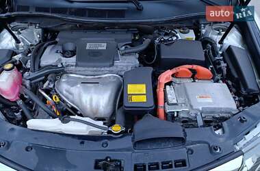Седан Toyota Camry 2013 в 