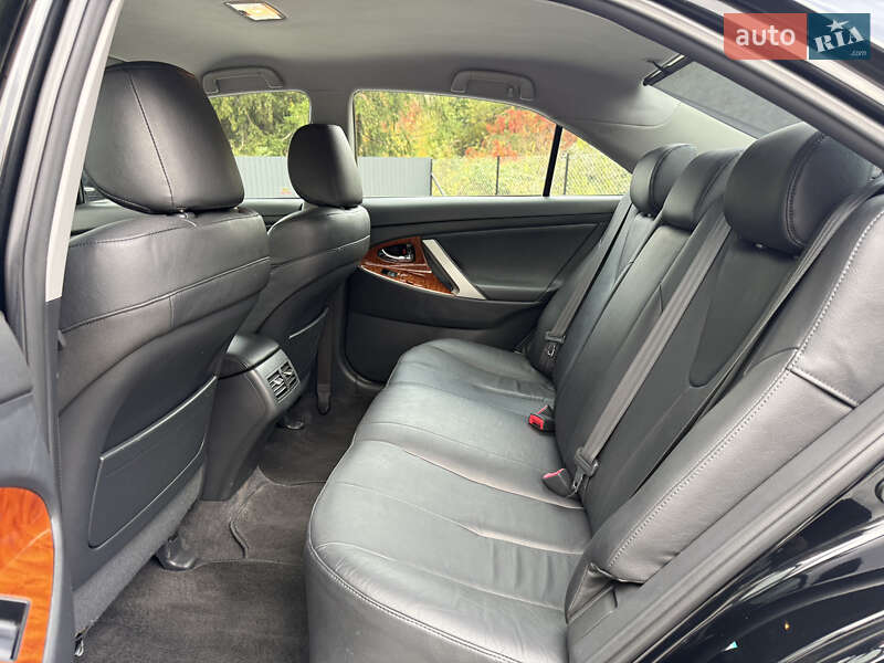 Седан Toyota Camry 2008 в Кременце фото 41 Седан Toyota Camry 2008 в Кременце