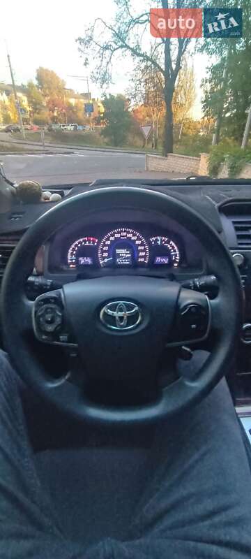 Седан Toyota Camry 2011 в Киеве фото 20 Седан Toyota Camry 2011 в Киеве