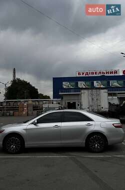Седан Toyota Camry 2006 в 