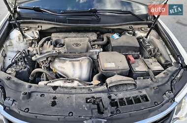 Седан Toyota Camry 2015 в 