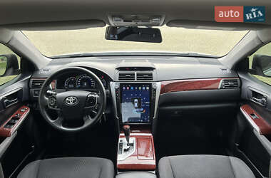 Седан Toyota Camry 2012 в 