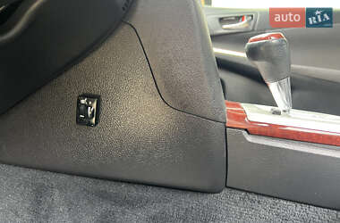 Седан Toyota Camry 2012 в 