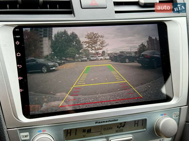 Седан Toyota Camry 2006 в Харкові