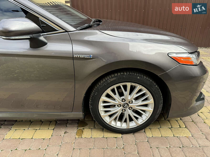 Седан Toyota Camry 2017 в Харькове фото 9 Седан Toyota Camry 2017 в Харькове