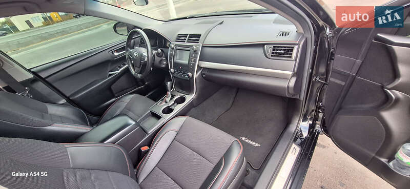 Седан Toyota Camry 2017 в Киеве фото 38 Седан Toyota Camry 2017 в Киеве