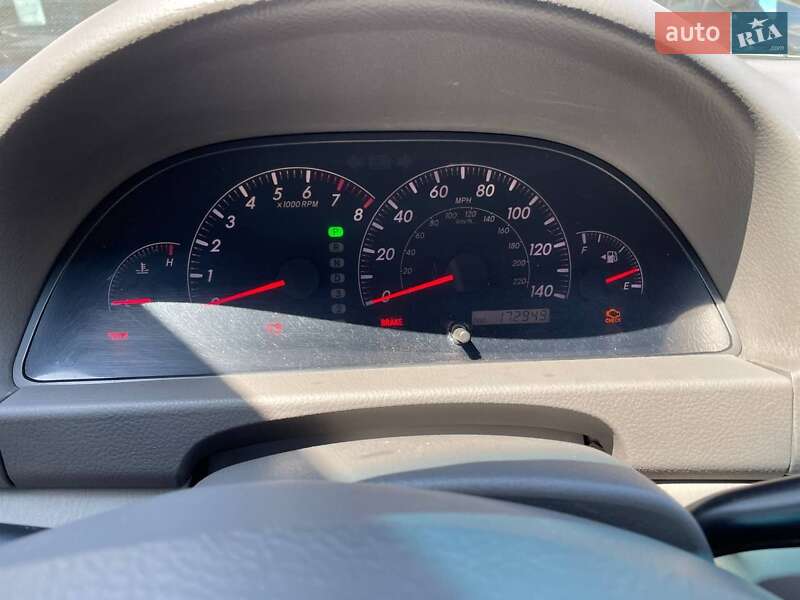 Toyota Camry 2005