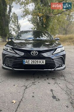 Седан Toyota Camry 2021 в Павлограді