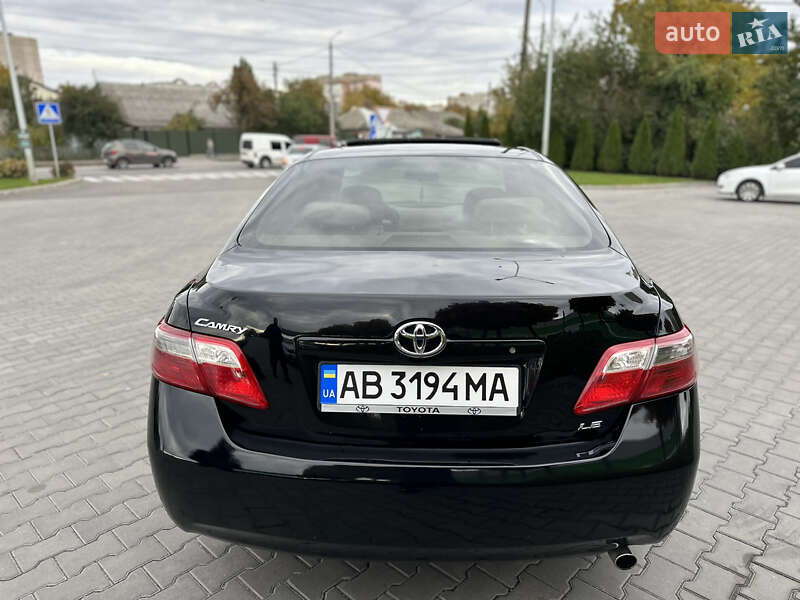 Седан Toyota Camry 2007 в Виннице