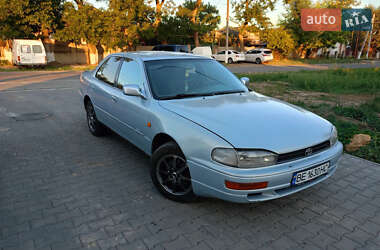 Седан Toyota Camry 1995 в Теплодаре
