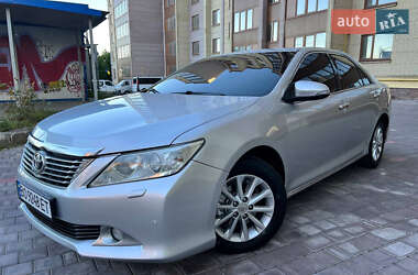 Toyota Camry 2011