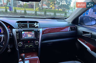 Седан Toyota Camry 2011 в 