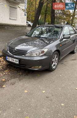 Седан Toyota Camry 2002 в Лозовой